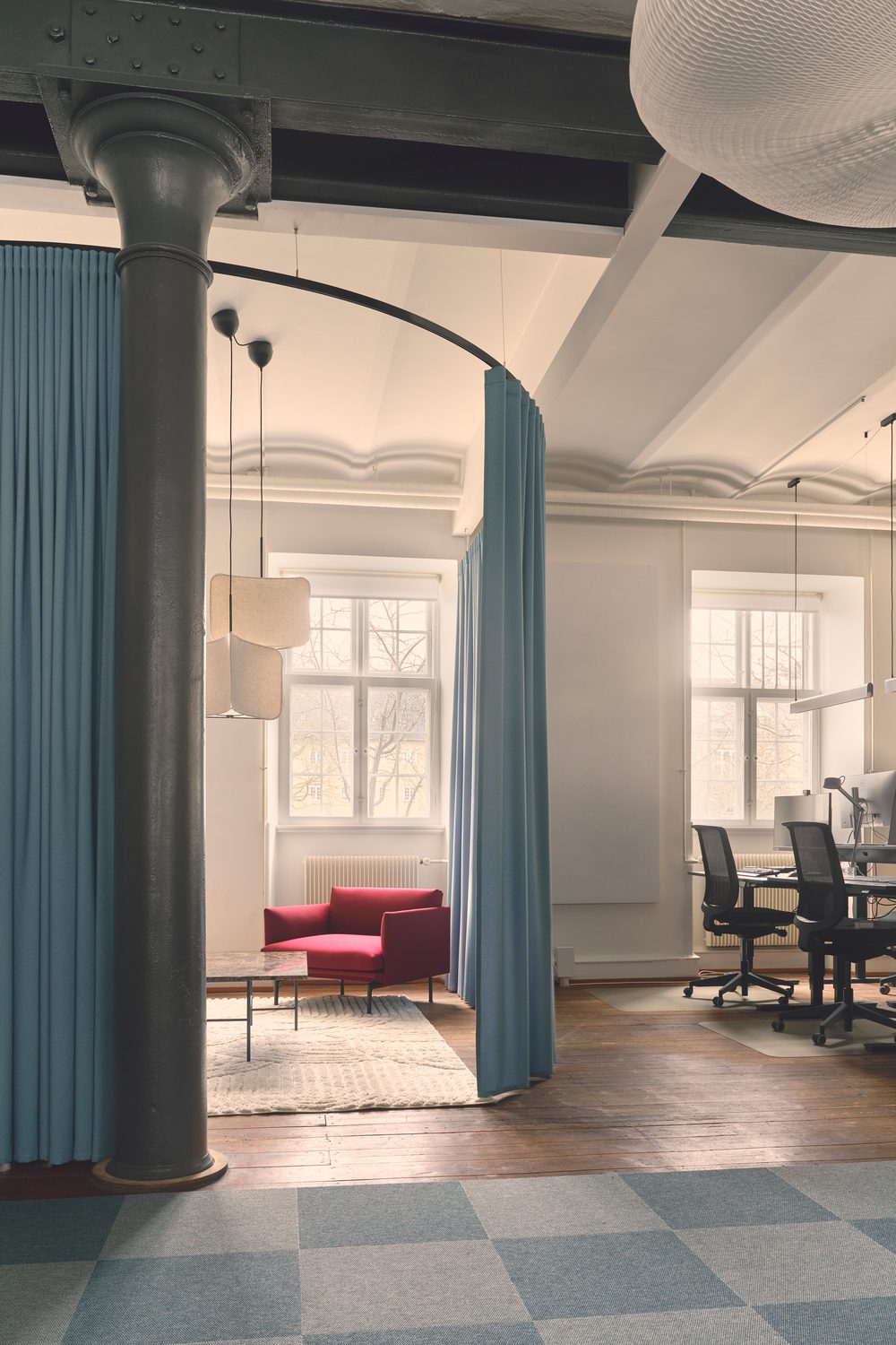 Hoeg + Moller 25.03.16 Capturerebriu5443